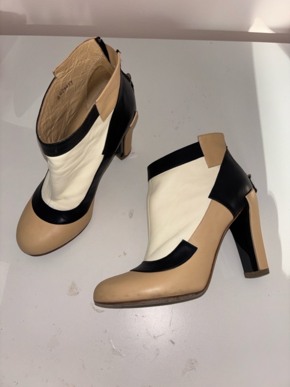 CHANEL Black and Beige Leather Heeled Ankle Boots - Picture 3 of 7